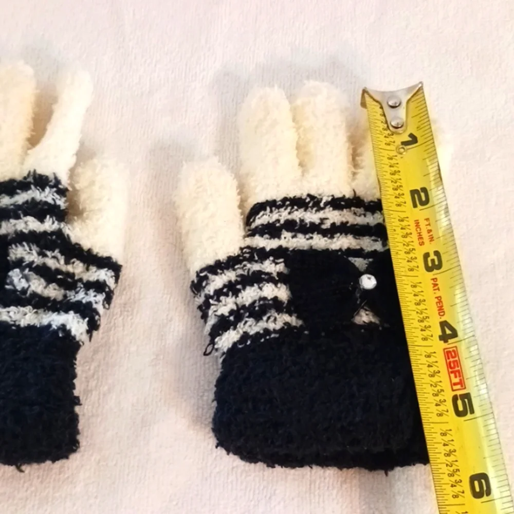 Fancy Fuzzy Gloves w BOW & BLING Rhinestone for Little Girls Ages 3- 5 Stretches